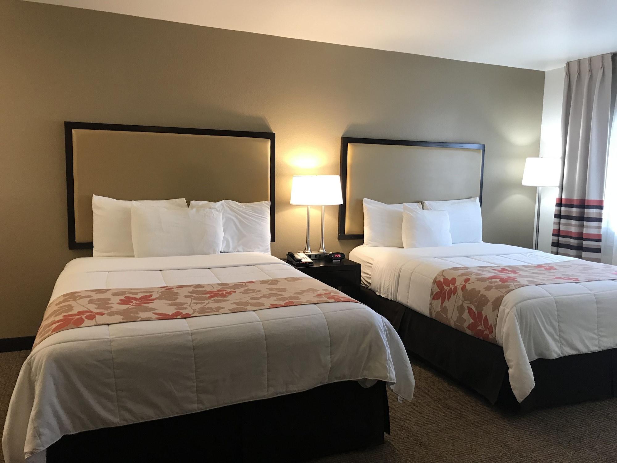 Hawthorn Suites Victorville Bagian luar foto