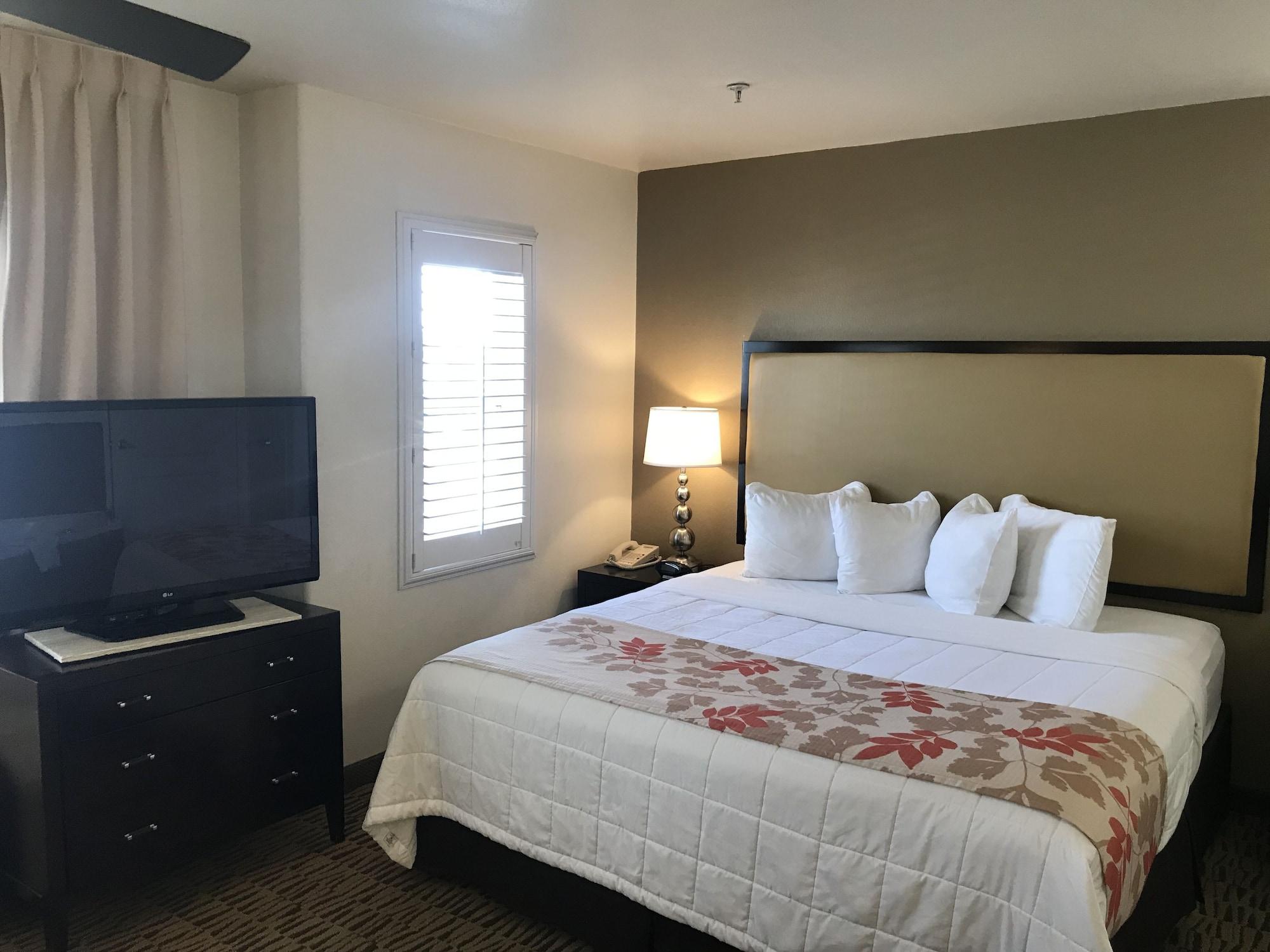 Hawthorn Suites Victorville Bagian luar foto